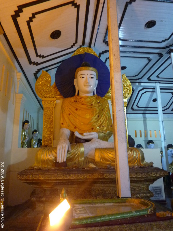 Shwedagon Pagoda19